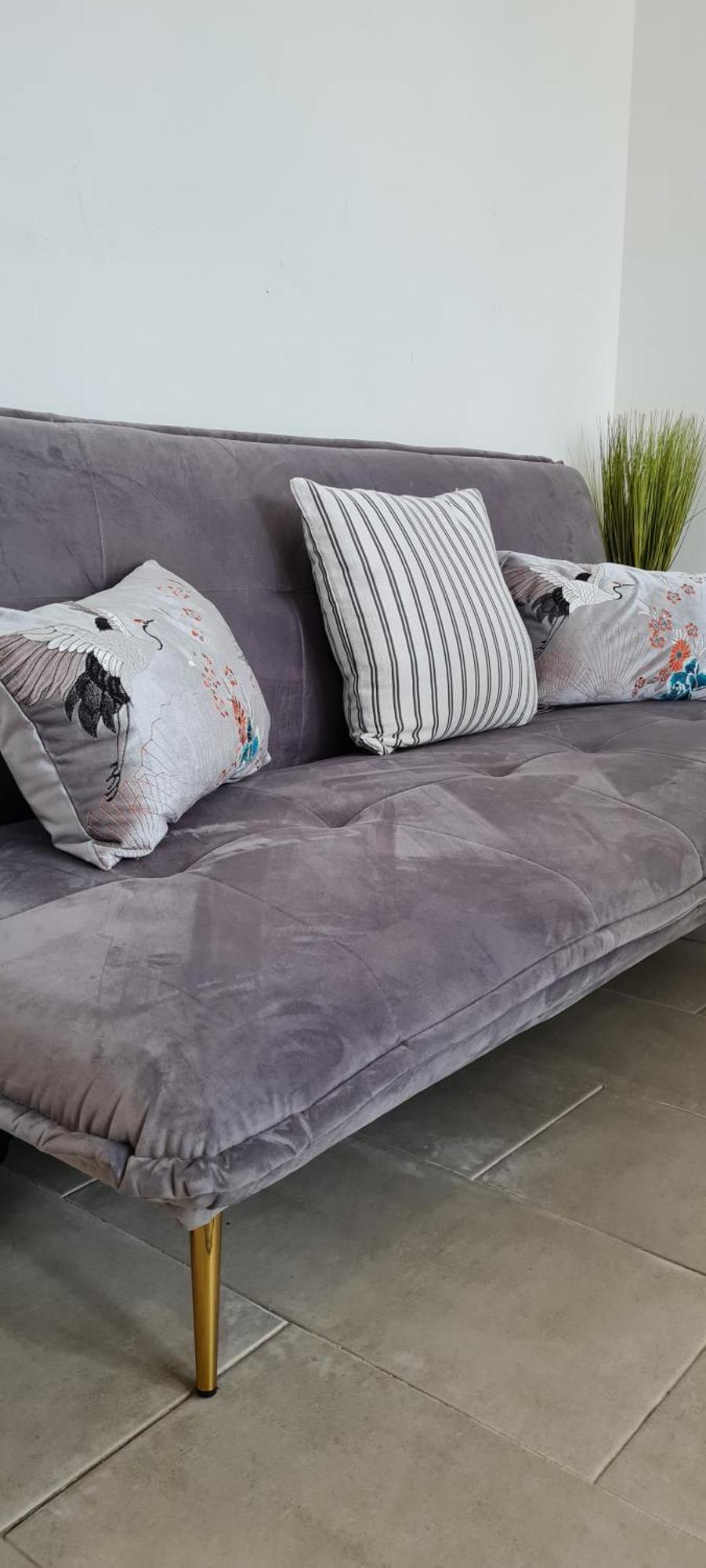 Shm Stays Leicester. Newly Renovated!! 15 Min Drive From City Centre, University. 9 Min Drive To Leicester City Stadium, 5 Min Drive To M1 & M69. 2 Min Walk To Bus Stop. Екстериор снимка