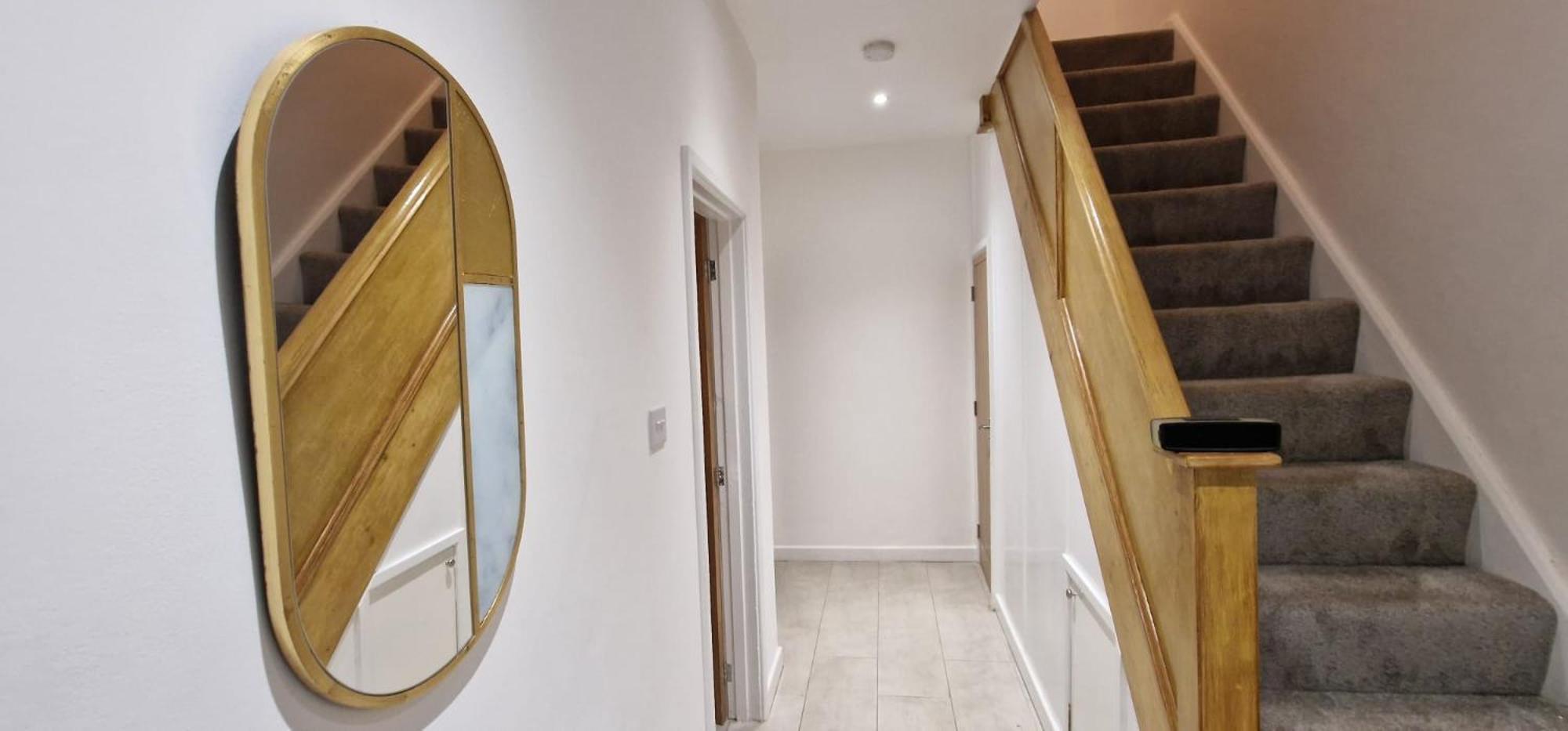 Shm Stays Leicester. Newly Renovated!! 15 Min Drive From City Centre, University. 9 Min Drive To Leicester City Stadium, 5 Min Drive To M1 & M69. 2 Min Walk To Bus Stop. Екстериор снимка